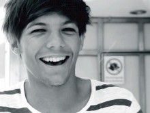 louis_tomlinson_by_jbieberisonfire-d49ky0b.jpg